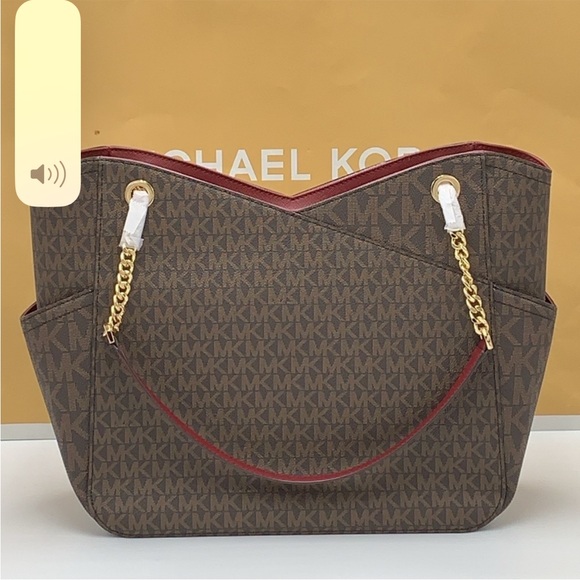 MICHAEL KORS
Jet Set Large Logo Shoulder Bag - Picture 7 of 15